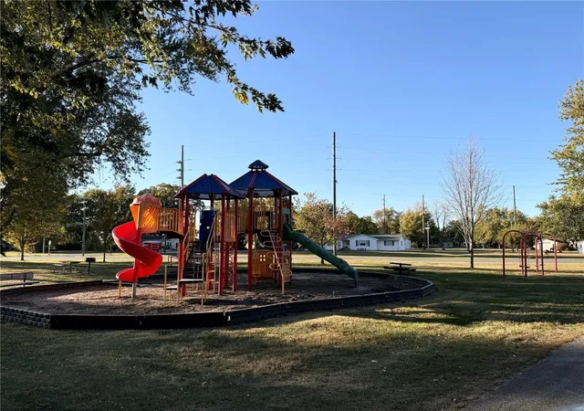 Photo 17 of Single family home for sale at 305 S Main St, Center, MO 63436 | MLS# 24066057 | Listing updated on 2025-03-05