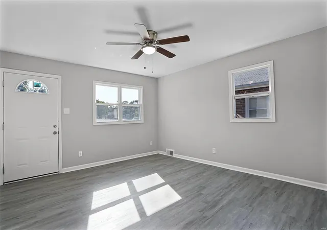Photo 2 of Sale Pending at 4509 Penrose St, Saint Louis, MO 63115 | MLS# 24066082 | Listing updated on 2024-12-04