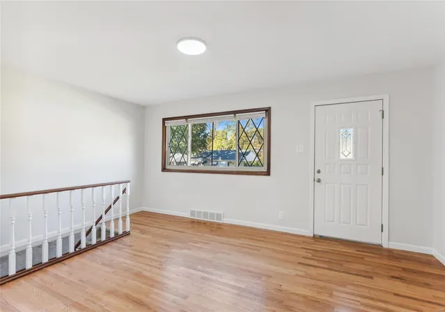 Photo 2 of Single family home for sale at 10814 Canter Way Dr, Saint Louis, MO 63114 | MLS# 24066092 | Listing updated on 2024-12-18