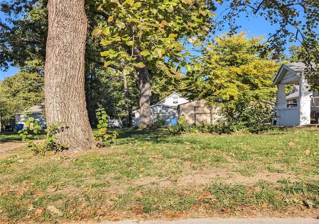 Photo 1 of Land for sale at 2547 Madison Ave, Granite City, IL 62040 | MLS# 24066121 | Listing updated on 2024-10-21