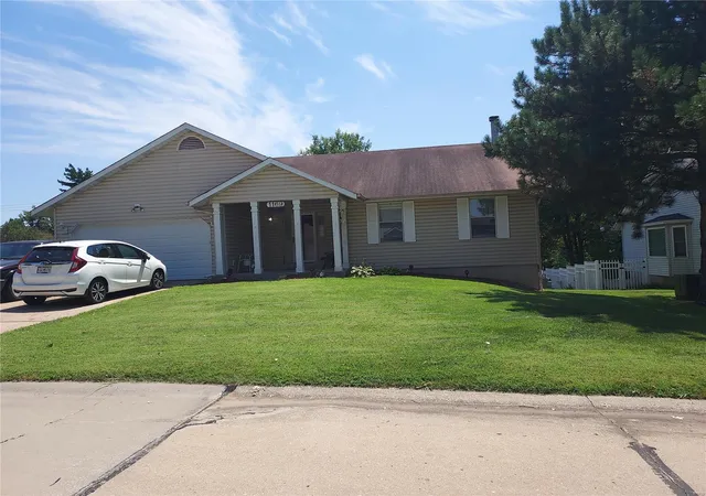 Photo 1 of Sale Pending at 1169 Colby Dr, Saint Peters, MO 63376 | MLS# 24066203 | Listing updated on 2025-03-08