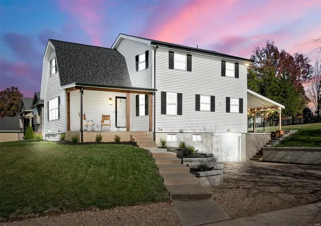 Photo 1 of Sale Pending at 734 Jacobs Station Rd, Saint Charles, MO 63304 | MLS# 24066414 | Listing updated on 2024-11-29