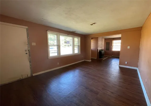 Photo 2 of Sale Pending at 4208 Mckibbon Rd, Saint Louis, MO 63134 | MLS# 24066429 | Listing updated on 2024-12-09