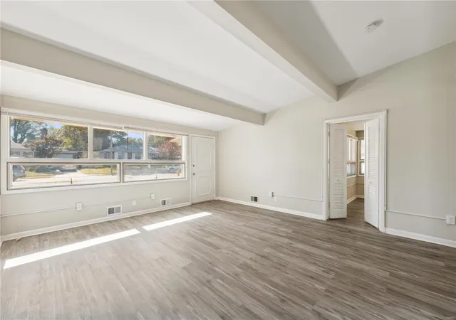 Photo 2 of Single family home for sale at 7921 Glenside Pl, Saint Louis, MO 63130 | MLS# 24066466 | Listing updated on 2024-12-11