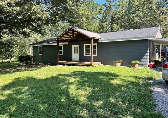 Homes for sale in West Plains, MO | 2705 County Road 4000, West Plains, MO 65775 | MLS# 24066546