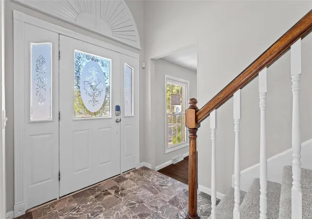 Photo 2 of Single family home for sale at 1644 Christy Dr, Saint Charles, MO 63303 | MLS# 24066652 | Listing updated on 2024-11-27