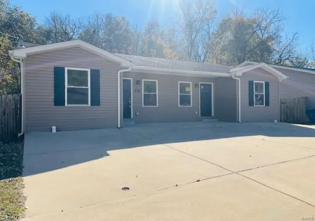 Photo 1 of Condo for sale at 716 Olive St, New Haven, MO 63068 | MLS# 24066657 | Listing updated on 2024-11-19