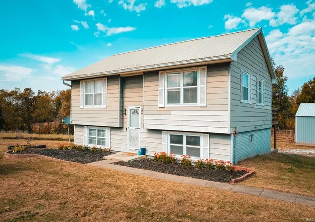 Photo 1 of Single family home for sale at 2198 Highway 168, Philadelphia, MO 63463 | MLS# 24067032 | Listing updated on 2024-10-26