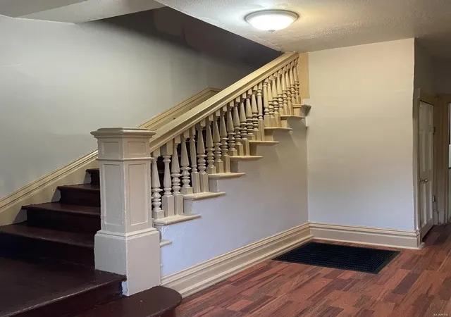 Photo 3 of Single family home for sale at 3316 Oxford Ave, Saint Louis, MO 63143 | MLS# 24067441 | Listing updated on 2024-10-28