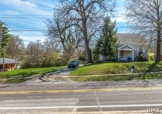 Photo 2 of Land for sale at 809 Buckley Rd, Saint Louis, MO 63125 | MLS# 24067493 | Listing updated on 2024-10-26