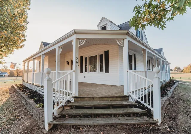 Photo 2 of Single family home for sale at 1564 W Hwy 28, Owensville, MO 65066 | MLS# 24067591 | Listing updated on 2025-03-09