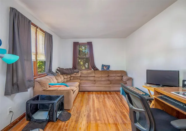 Photo 3 of Sale Pending at 12508 Hillview Dr, Saint Louis, MO 63138 | MLS# 24067633 | Listing updated on 2024-12-03