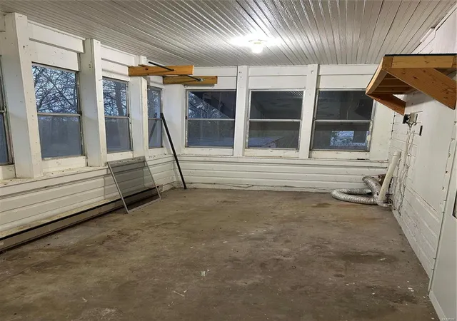 Photo 38 of Single family home for sale at 205 E Kansas City St E, Bland, MO 65014 | MLS# 24067678 | Listing updated on 2025-03-17