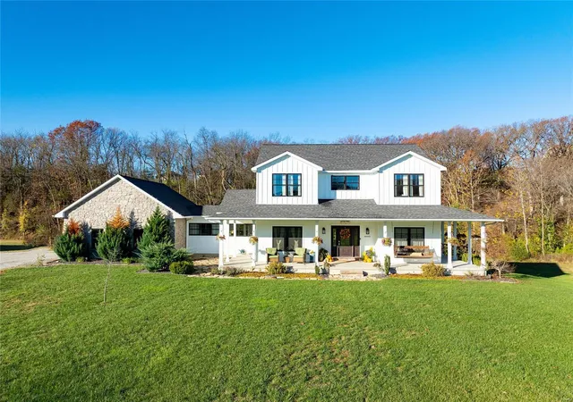 Photo 1 of Single family home for sale at 8900 Idell Creek, Hannibal, MO 63401 | MLS# 24067718 | Listing updated on 2024-12-02