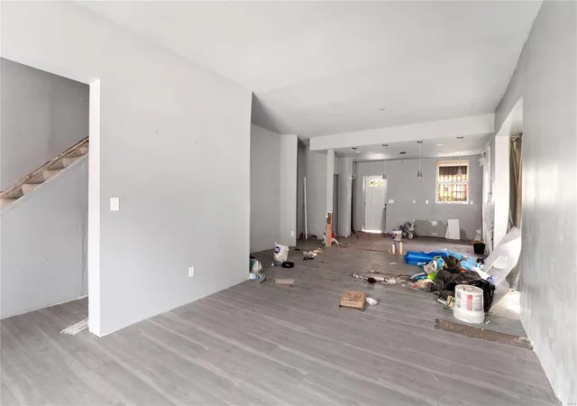 Photo 2 of Single family home for sale at 5947 Hamilton Terr, Saint Louis, MO 63112 | MLS# 24067763 | Listing updated on 2025-03-18
