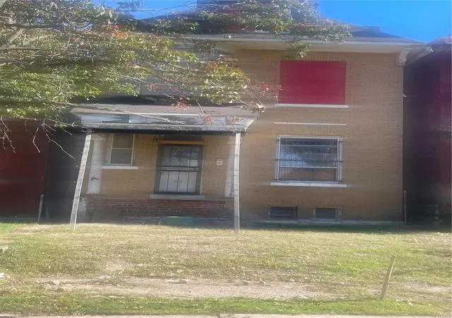 Photo 1 of Sale Pending at 1366 Burd Ave, Saint Louis, MO 63112 | MLS# 24067767 | Listing updated on 2024-11-27