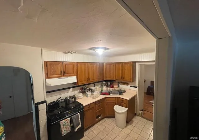 Photo 3 of Sale Pending at 6113 Avila Dr, Saint Louis, MO 63134 | MLS# 24067869 | Listing updated on 2024-12-16