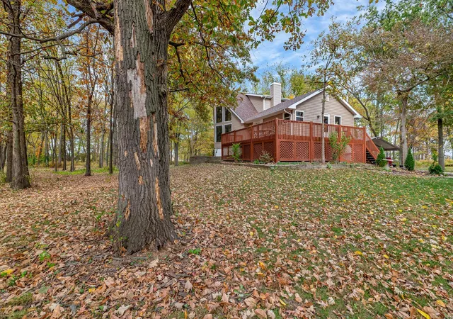 Photo 2 of Sale Pending at 1230 Silvers Rd, Saint Peters, MO 63376 | MLS# 24068172 | Listing updated on 2024-11-08