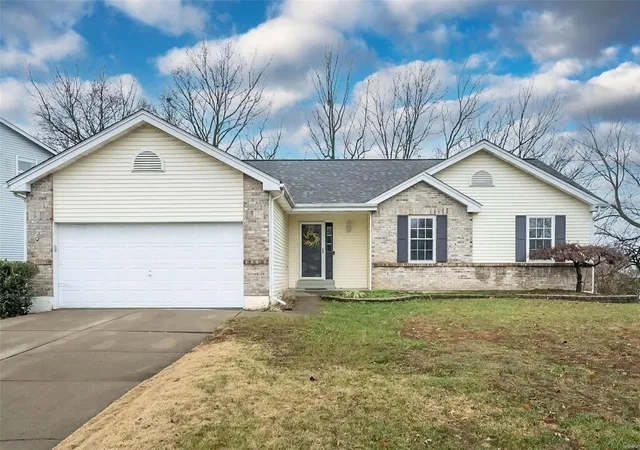 Photo 1 of Single family home for sale at 591 Prentice Dr, Saint Peters, MO 63376 | MLS# 24068269 | Listing updated on 2024-12-29