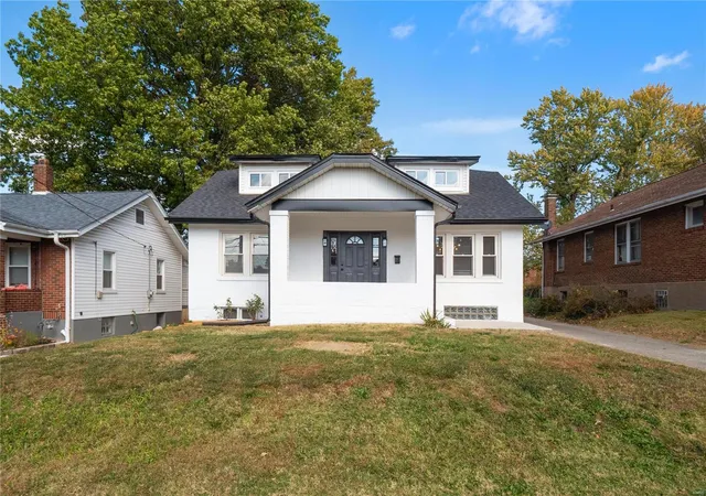 Photo 2 of Single family home for sale at 9063 Burton Ave, Saint Louis, MO 63114 | MLS# 24068294 | Listing updated on 2024-11-22