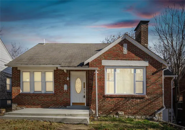 22nd image of 12 S Clark Ave, Saint Louis, MO 63135 | MLS# 24068452