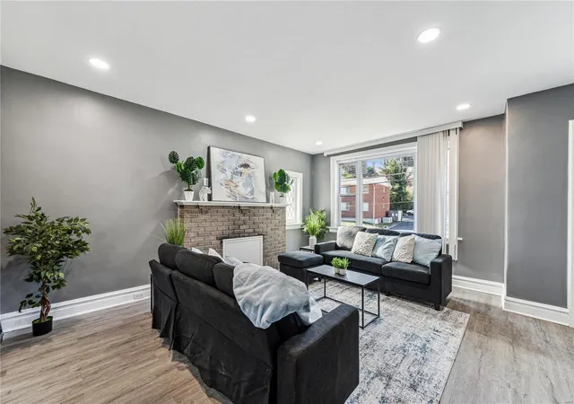 image of 12 S Clark Ave, Saint Louis, MO 63135 | MLS# 24068452