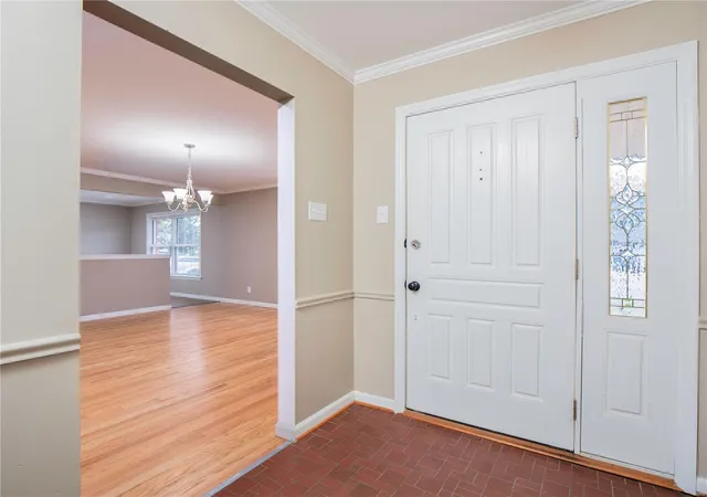 Photo 3 of Single family home for sale at 5159 Towne Centre Dr, Saint Louis, MO 63128 | MLS# 24068521 | Listing updated on 2024-11-18