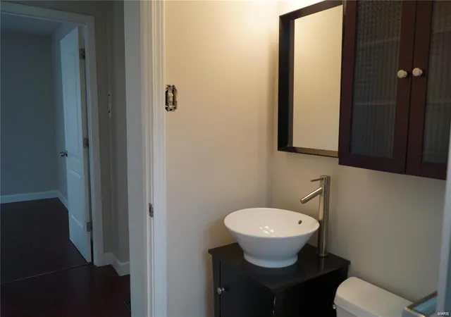 Photo 3 of Single family home for sale at 4 Regina Ct, Florissant, MO 63031 | MLS# 24068583 | Listing updated on 2024-10-31