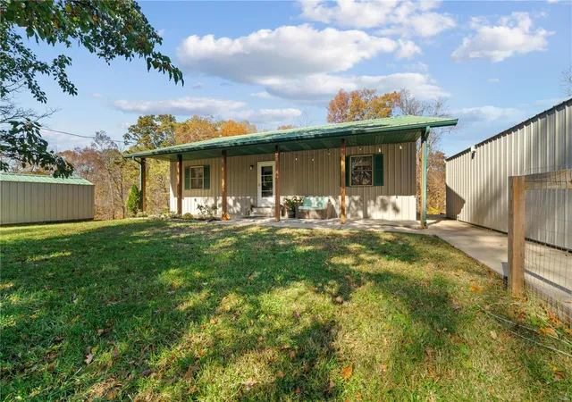 Photo 2 of Single family home for sale at 4418 County Road 634, Cape Girardeau, MO 63701 | MLS# 24068594 | Listing updated on 2024-11-21