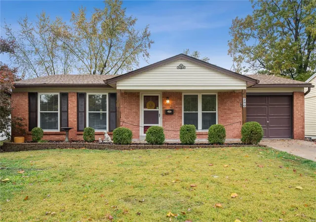 Photo 2 of Single family home for sale at 290 Patterson Lane, Florissant, MO 63031 | MLS# 24068688 | Listing updated on 2024-11-26