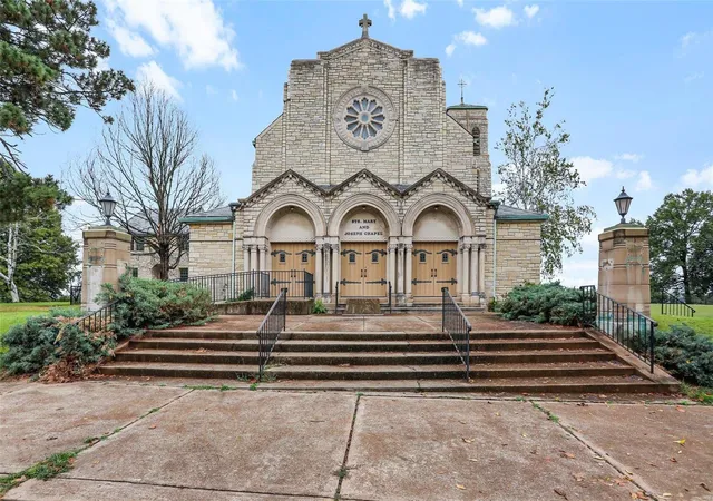 Photo 1 of Multi family home for sale at 6300 Minnesota Ave, Saint Louis, MO 63111 | MLS# 24068710 | Listing updated on 2024-11-30