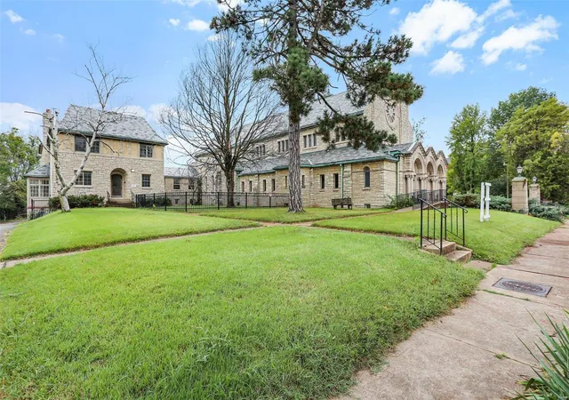 Photo 2 of Multi family home for sale at 6300 Minnesota Ave, Saint Louis, MO 63111 | MLS# 24068710 | Listing updated on 2024-11-30