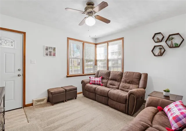 Photo 3 of Sale Pending at 210 Columbia Ave, Waterloo, IL 62298 | MLS# 24068811 | Listing updated on 2024-11-21