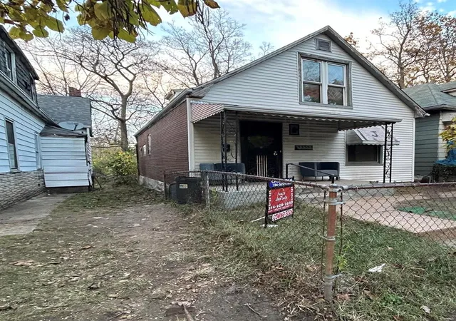 Photo 1 of Single family home for sale at 5335 Labadie Ave, Saint Louis, MO 63120 | MLS# 24068861 | Listing updated on 2024-12-09