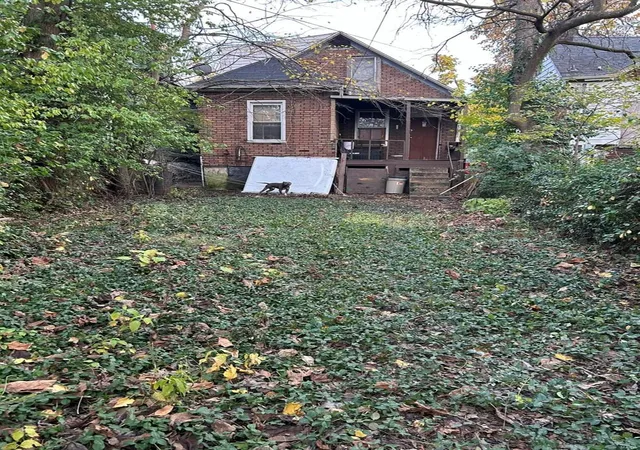 Photo 3 of Single family home for sale at 5335 Labadie Ave, Saint Louis, MO 63120 | MLS# 24068861 | Listing updated on 2024-12-09