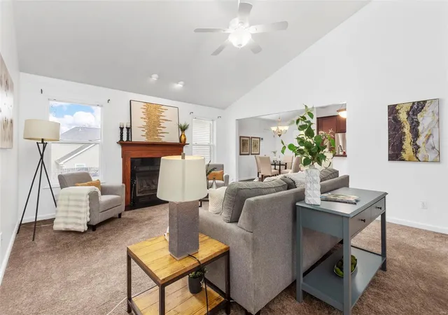 Photo 4 of Single family home for sale at 33 W Waymire Ave, Saint Louis, MO 63119 | MLS# 24068914 | Listing updated on 2024-11-29
