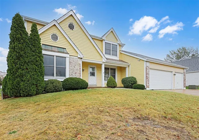 Photo 2 of Sale Pending at 2709 Storm Lake Dr, Saint Louis, MO 63129 | MLS# 24068950 | Listing updated on 2024-12-04