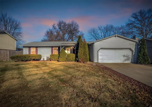 Photo 1 of Sale Pending at 2714 Greenleaf Dr, Saint Charles, MO 63303 | MLS# 24068967 | Listing updated on 2024-12-14