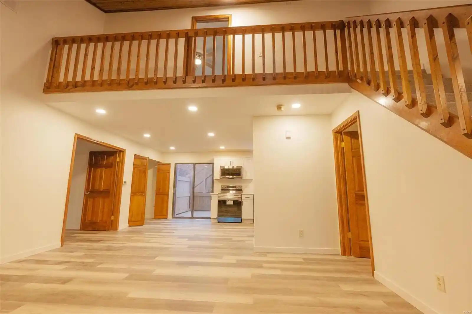 Listing Photo 2 - Condo for sale in 2042 Duclair Pkwy located at 2042 Duclair Pkwy, Saint Charles, MO 63303 - Unit 2042 Duclair Pkwy