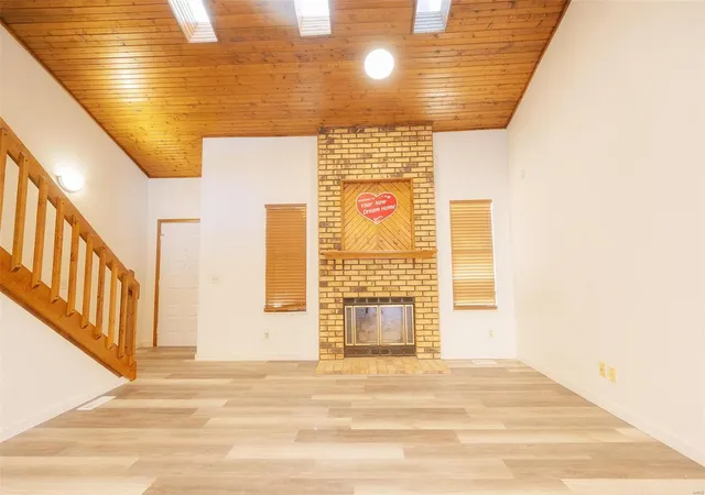 Photo 3 of Condo for sale at 2042 Duclair Pkwy #A, Saint Charles, MO 63303 | MLS# 24069019 | Listing updated on 2024-12-06