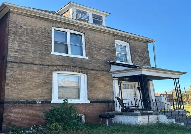 Photo 1 of Multi family home for sale at 3846 Maffitt, Saint Louis, MO 63113 | MLS# 24069022 | Listing updated on 2024-12-12