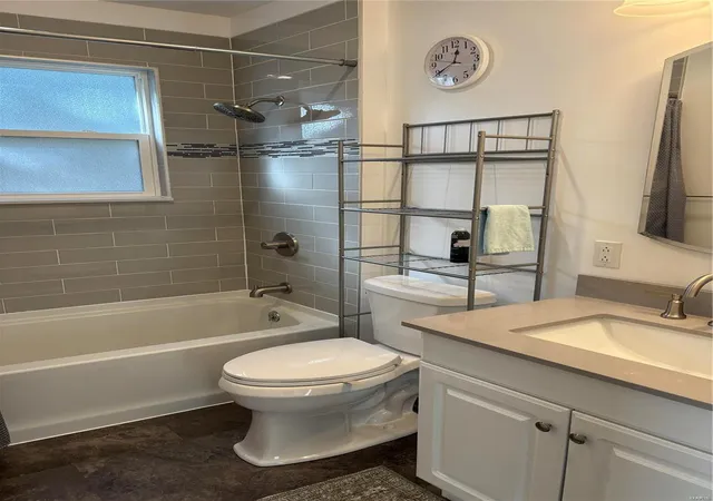 Photo 45 of Single family home for sale at 3985 Lakeshore Dr, New Haven, MO 63068 | MLS# 24069085 | Listing updated on 2024-11-20