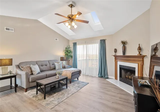 Photo 3 of Condo for sale at 130 Country Trace Ct, Saint Peters, MO 63304 | MLS# 24069088 | Listing updated on 2025-03-17