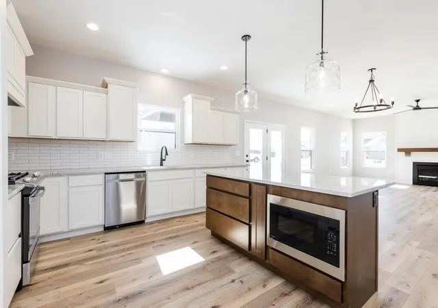 4th image of 705 Sturbridge Trl, O Fallon, IL 62269 | MLS# 24069091
