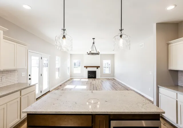 5th image of 705 Sturbridge Trl, O Fallon, IL 62269 | MLS# 24069091