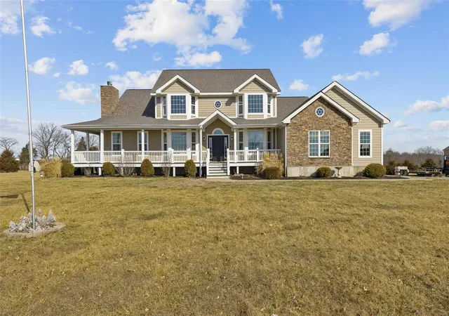 Photo 1 of Single family home for sale at 3217 Ml Farm Rd, Farmington, MO 63640 | MLS# 24069258 | Listing updated on 2025-02-27