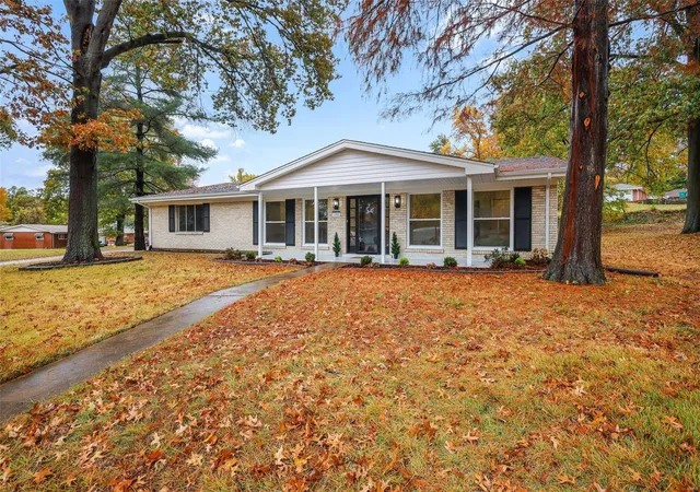 Photo 1 of Sale Pending at 160 Green Acres Rd, Saint Louis, MO 63137 | MLS# 24069263 | Listing updated on 2024-11-09
