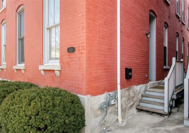 Photo 2 of Townhouse for sale at 1931 Arsenal St, Saint Louis, MO 63118 | MLS# 24069371 | Listing updated on 2025-03-27