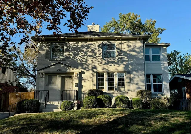 Photo 3 of Single family home for sale at 7505 Teasdale, Saint Louis, MO 63130 | MLS# 24069428 | Listing updated on 2024-12-09
