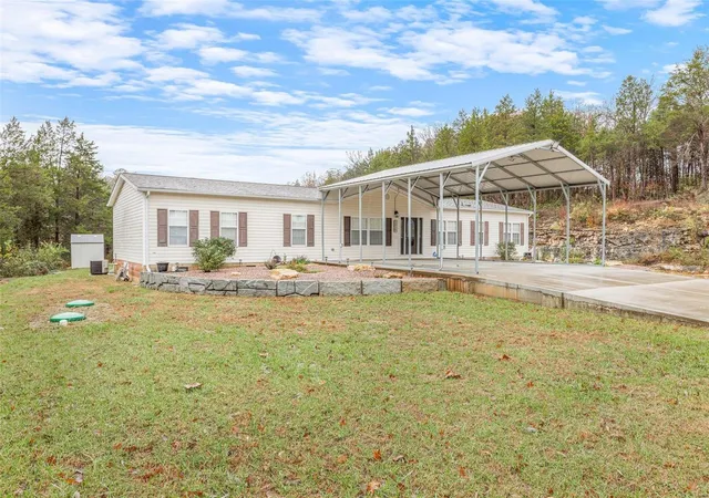 Photo 3 of Single family home for sale at 3929 State Road P, Festus, MO 63028 | MLS# 24069430 | Listing updated on 2024-12-18